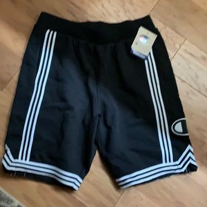 Men’s M champion reverse weave shorts.  Black